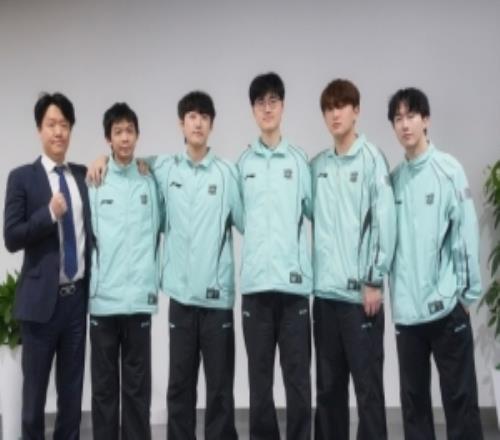 LNG发文离别榜首赛段：每个人都在尽力，但惋惜咱们仍未做到最好