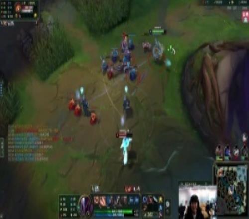 观众满是菜！Knight沙皇遭弹幕嘲讽反击：我这沙皇逆天你们看不懂游戏