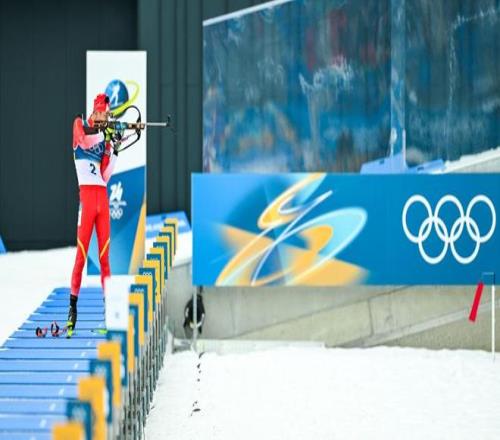 据守与前行，闫星元的竞技之路与职责之路