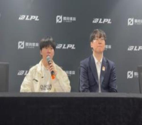 Rookie：龙龟辅佐会玩的很极点，前期有优势就会赢，没优势很难打